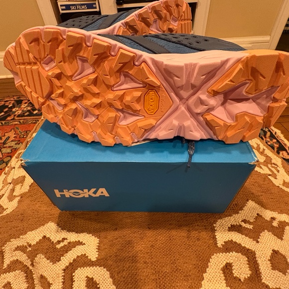 New in Box Hoka Anacapa Breeze Low 9.5 - Picture 4 of 5